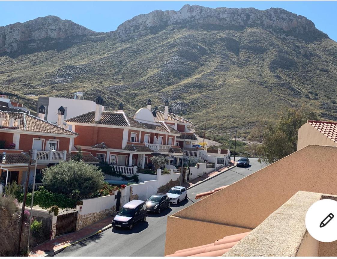 Adosado Cerca De La Playa Y Club De Buceo Con Piscina En Calabardina, Aguilas Calabardina